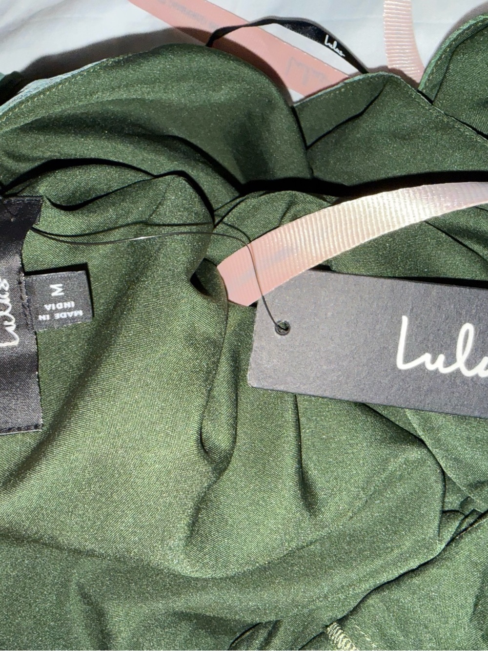 Lulu’s halter dress nwt size medium - Picture 7 of 9